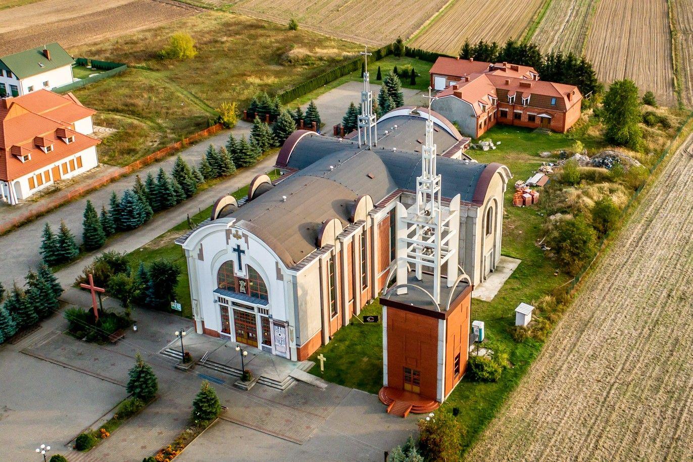 Parafia bł. J. Matulewicza w Koninie zainaugurowała jubileuszowy rok istnienia