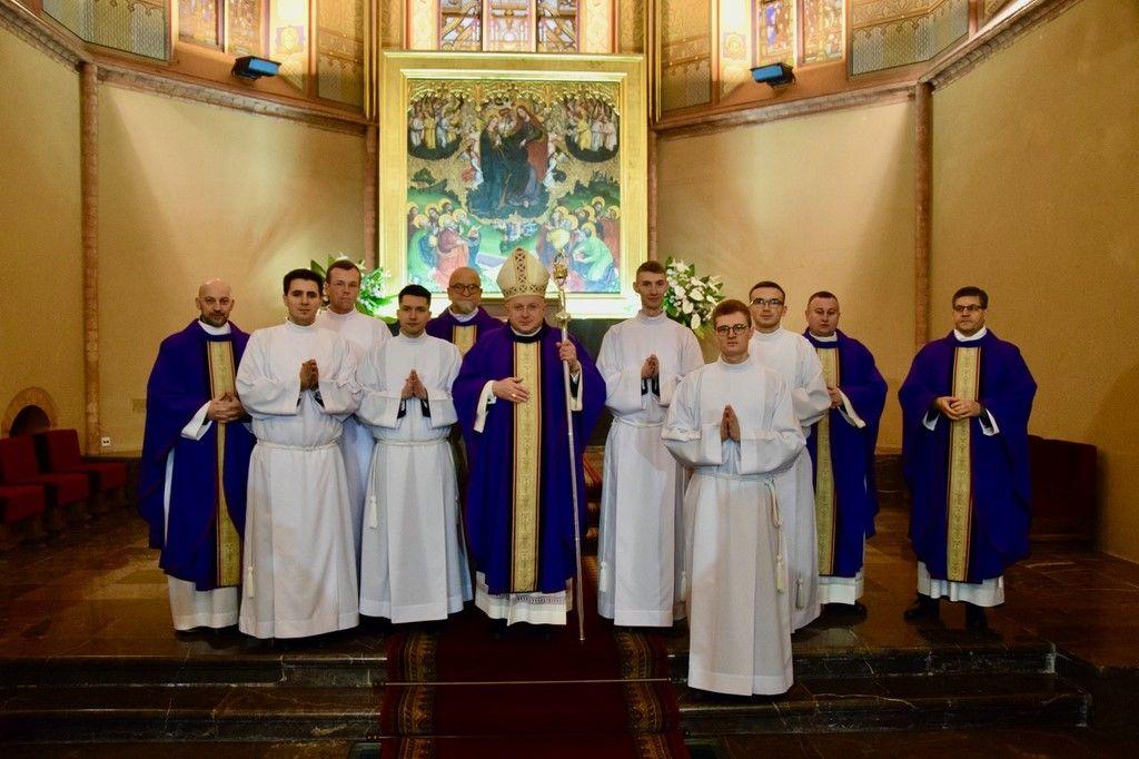 Biskup Włocławski ustanowił nowych akolitów i lektorów