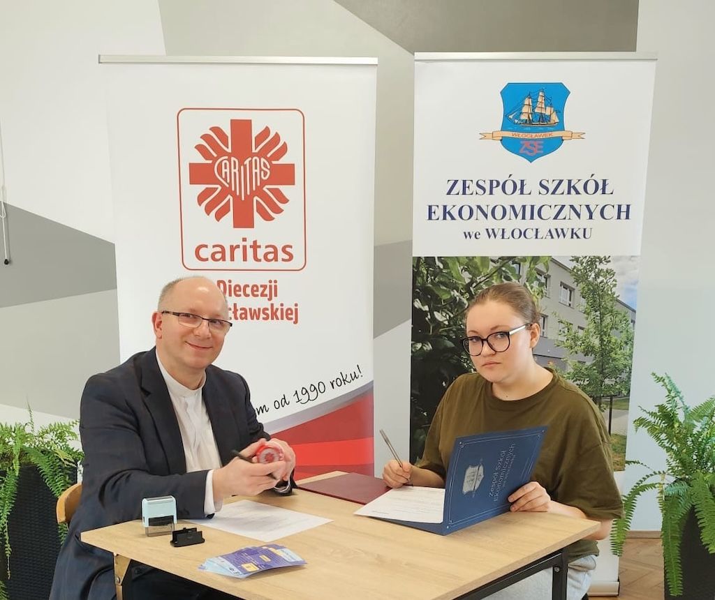 Szkolny projekt Ekonomika z Caritasem
